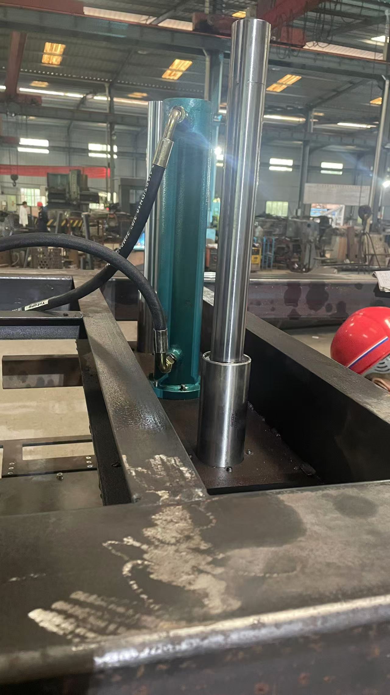 Semi-Auto Solar Panel Aluminum Frame Removal Machine